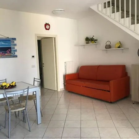 Residence Mediterraneo 2 Tre Camere Lido Delle Nazioni Holiday home *