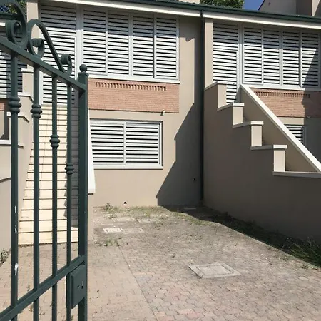 Residence Mediterraneo 2 Tre Camere Lido Delle Nazioni Holiday home