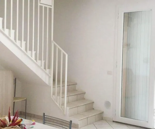 Mediterraneo 2 לידו דלה נציוני